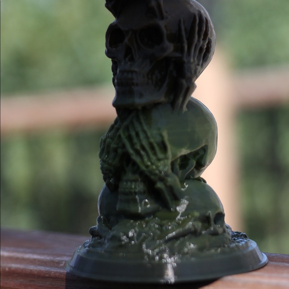 Skull statue - Picture 14 of 16